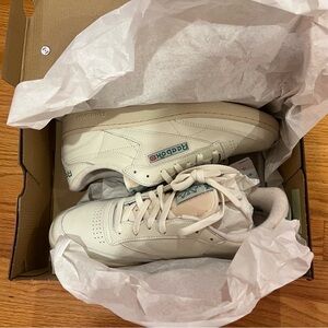 Reebok Club C 85 Vintage NIB Men’s 10.5 Sneaker Cream